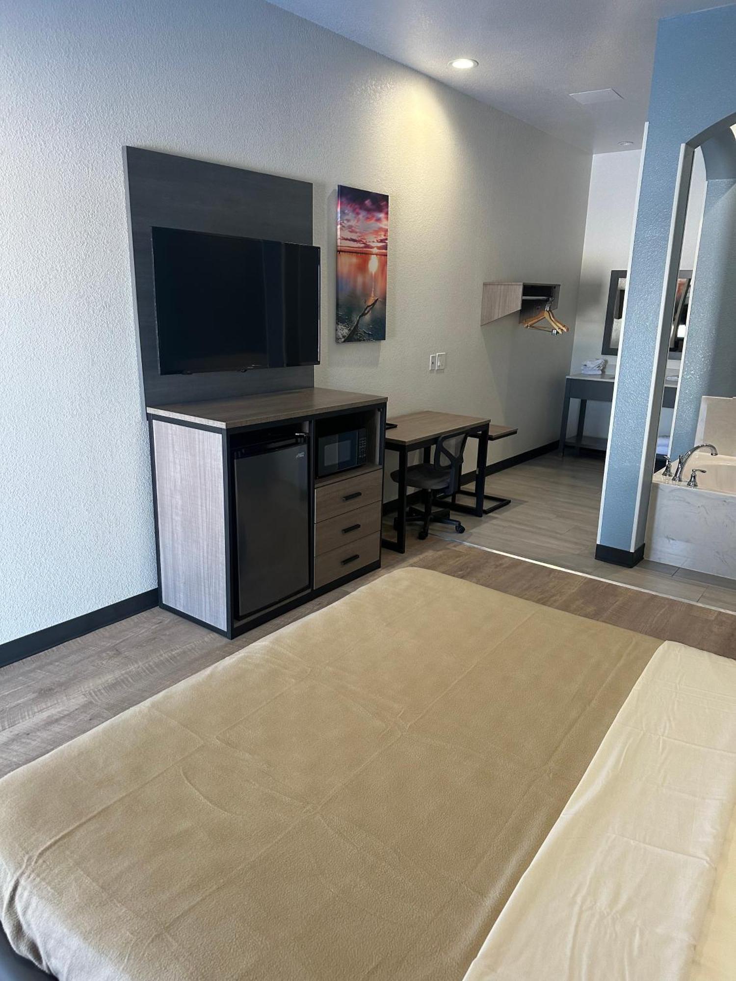 פורט וורת' M&M Inn And Suites מראה חיצוני תמונה